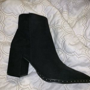Black boot heels
